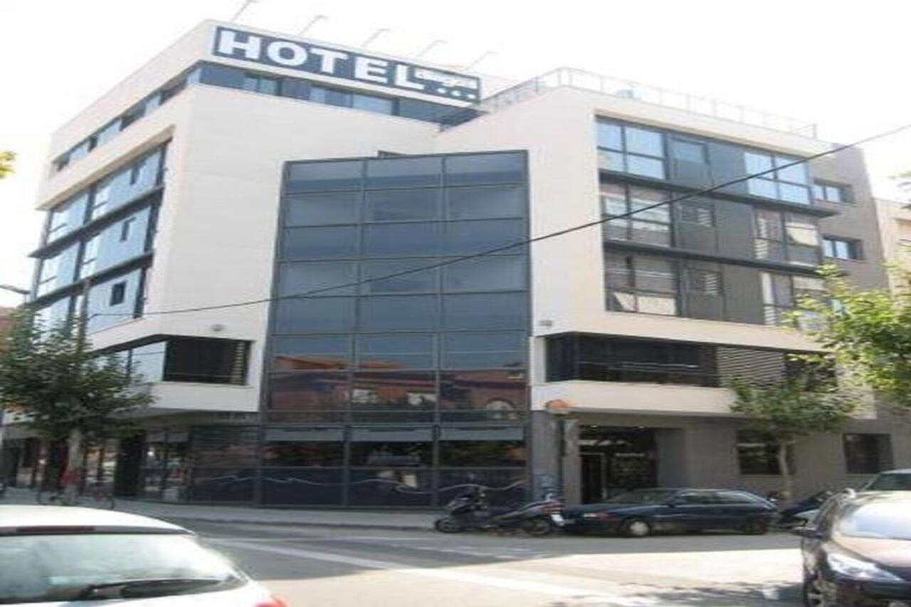 Hotel Diego'S كامبريلس المظهر الخارجي الصورة