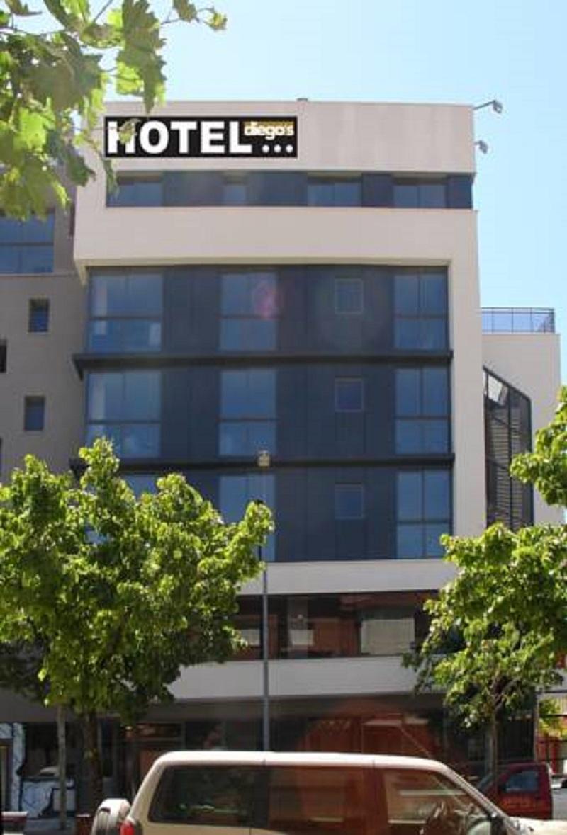 Hotel Diego'S كامبريلس المظهر الخارجي الصورة